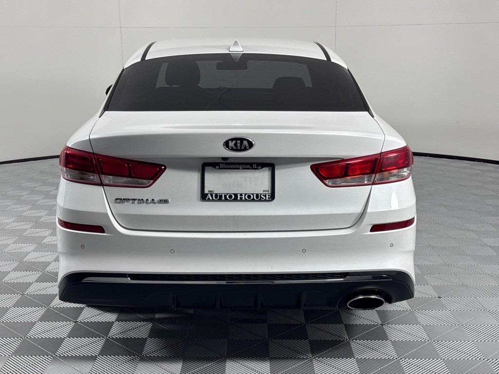 2020 Kia Optima Image 6