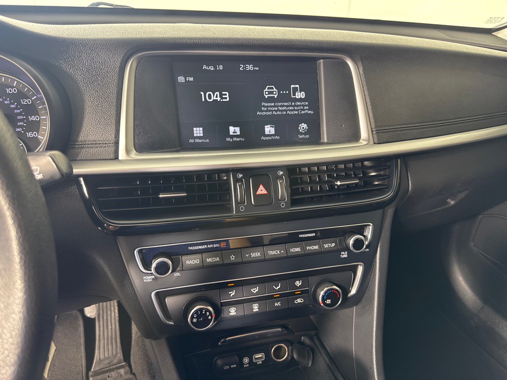 2020 Kia Optima Image 15