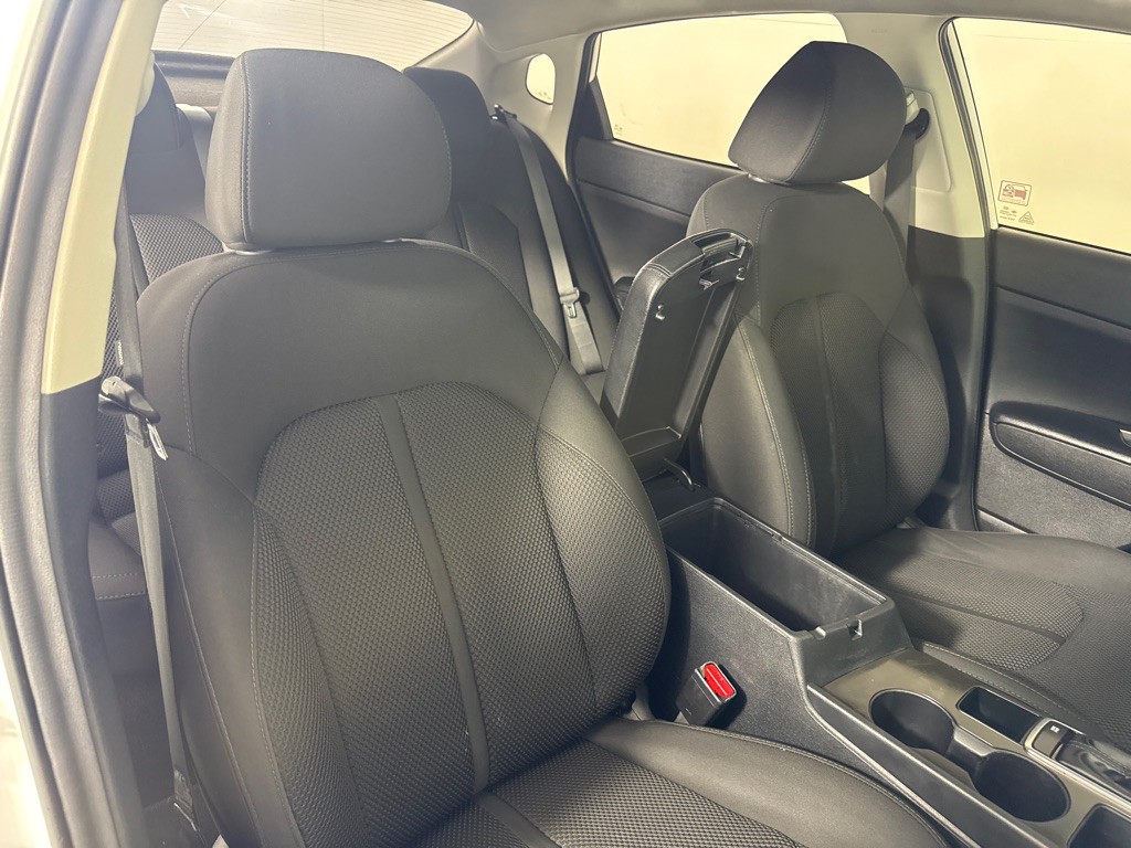 2020 Kia Optima Image 23