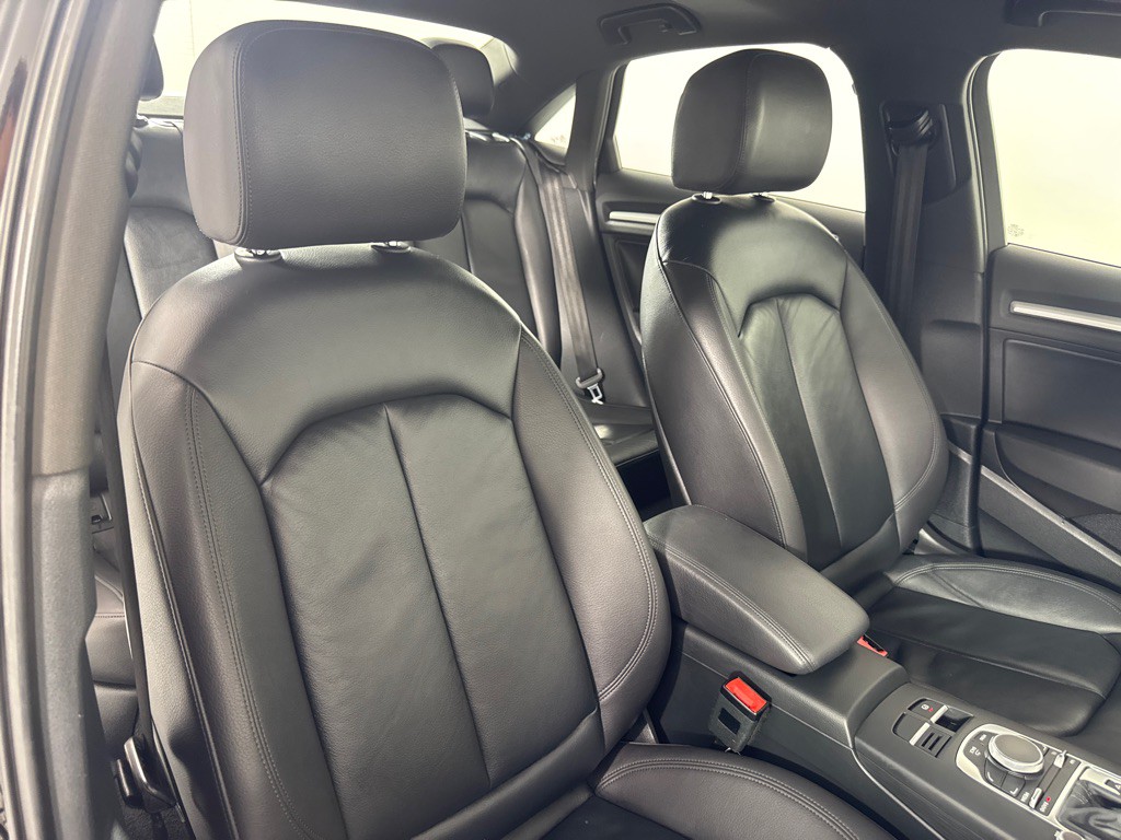 2016 Audi A3 Image 25