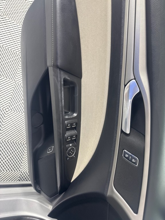 2018 Ford Fusion Image 11
