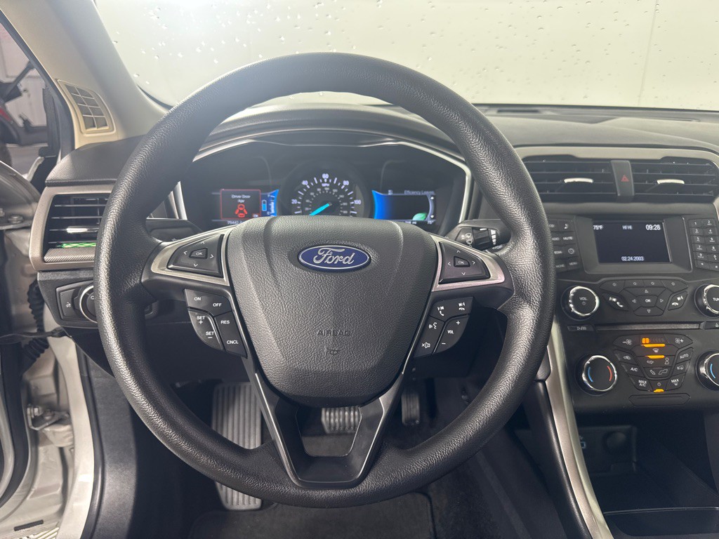 2018 Ford Fusion Image 15