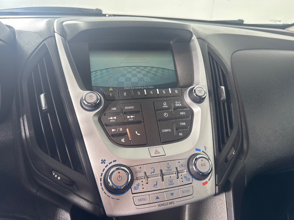 2016 Chevrolet Equinox Image 17