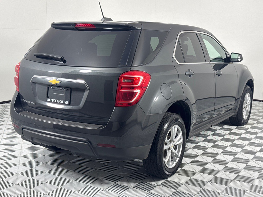 2017 Chevrolet Equinox Image 5