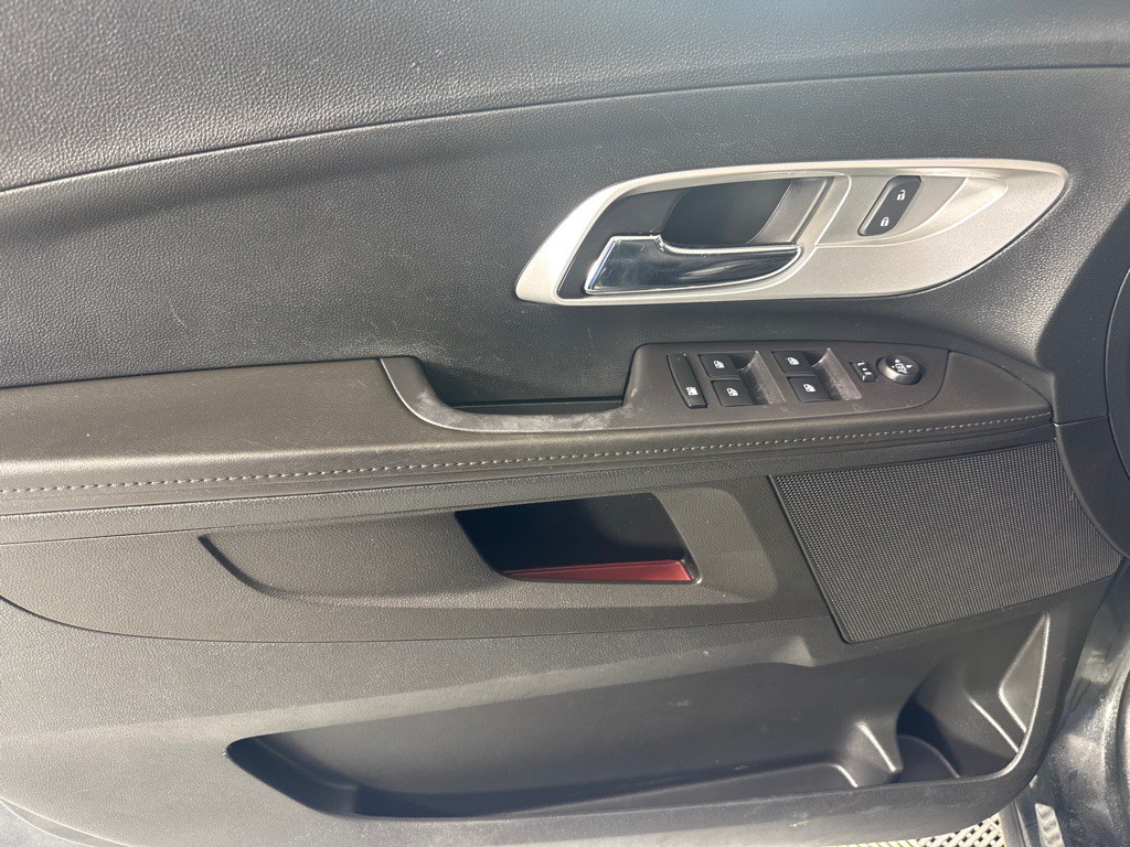 2017 Chevrolet Equinox Image 10