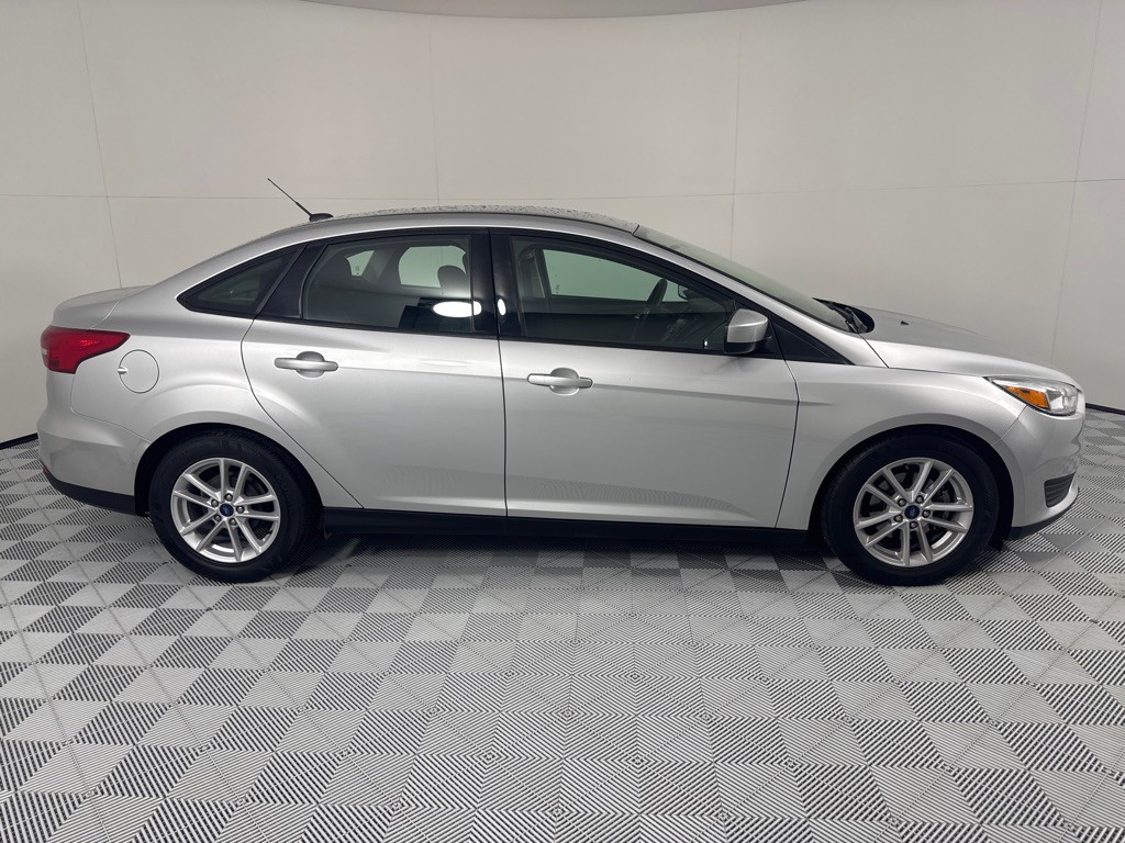 2018 Ford Focus Image 4