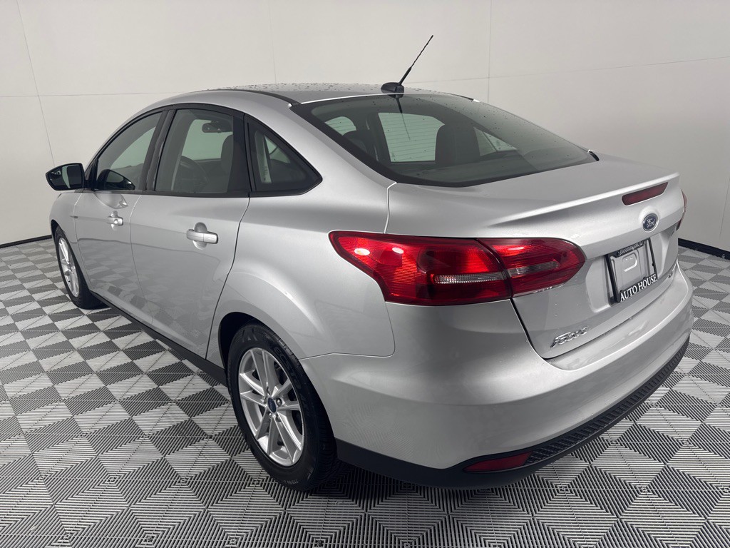 2018 Ford Focus Image 8