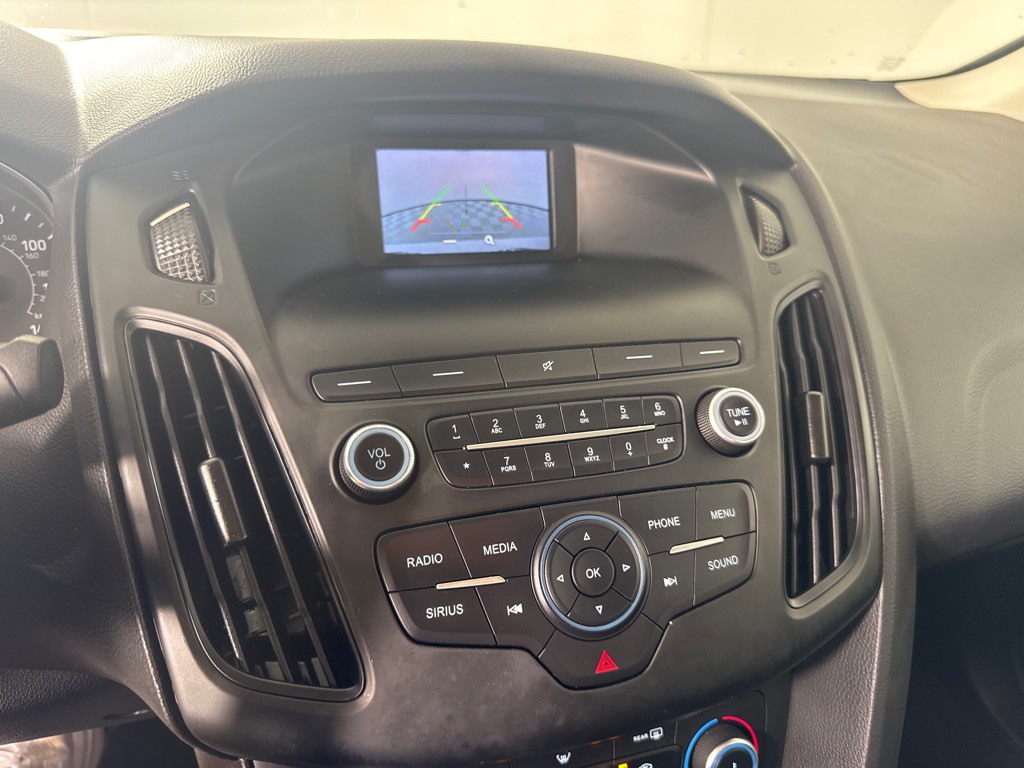 2018 Ford Focus Image 18