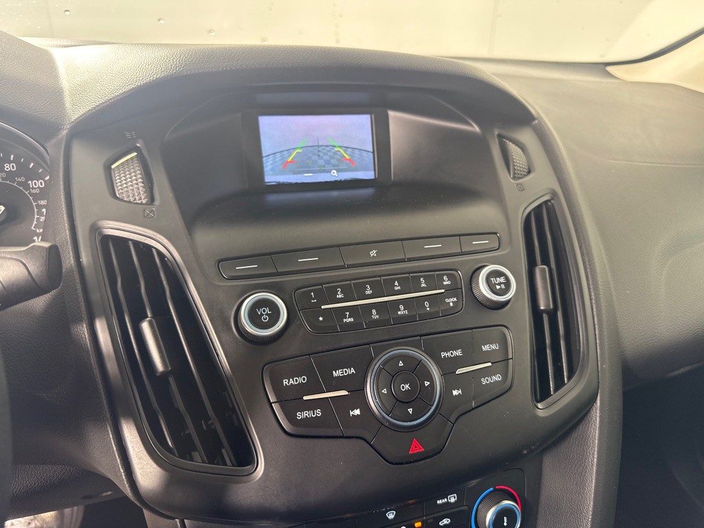 2018 Ford Focus Image 18