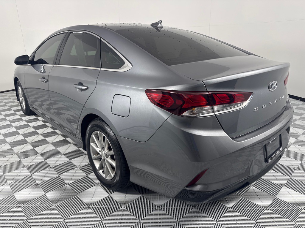 2018 Hyundai Sonata Image 8