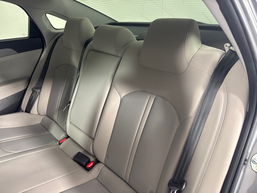 2018 Hyundai Sonata Image 22