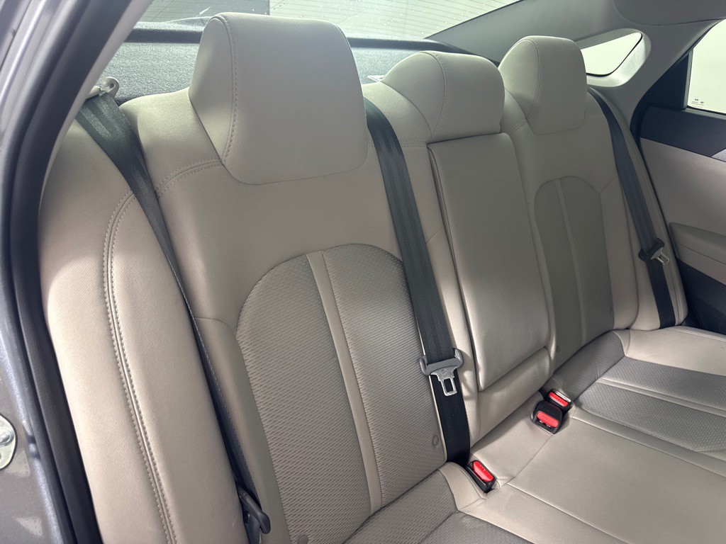 2018 Hyundai Sonata Image 24