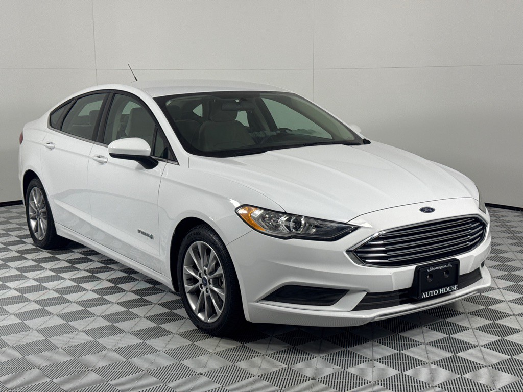 2017 Ford Fusion Image 3
