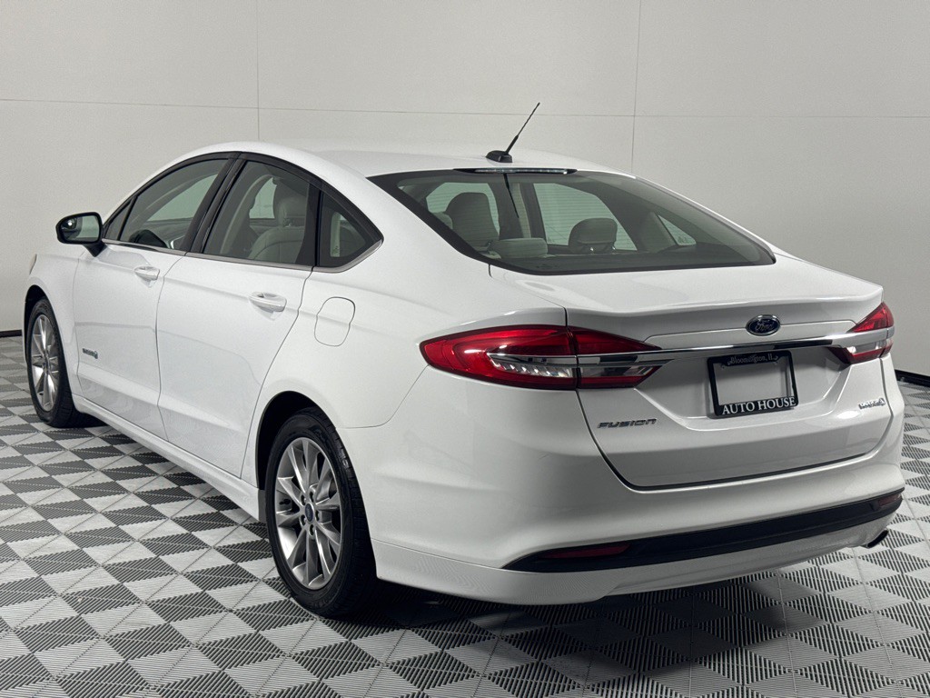 2017 Ford Fusion Image 7