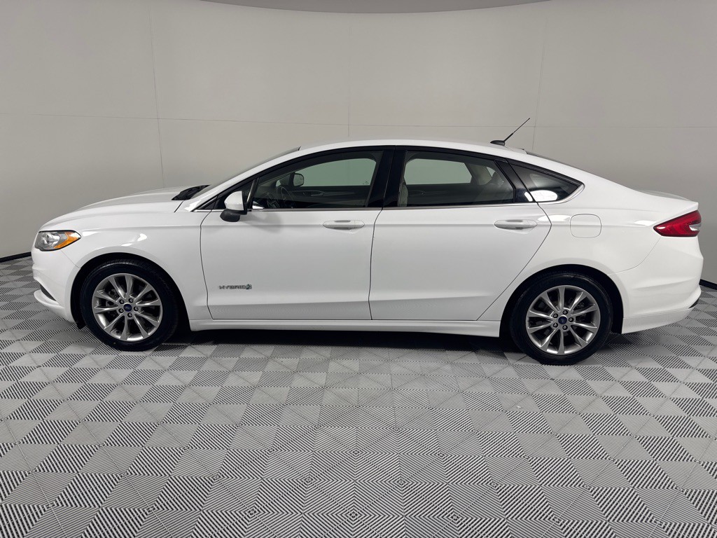 2017 Ford Fusion Image 9