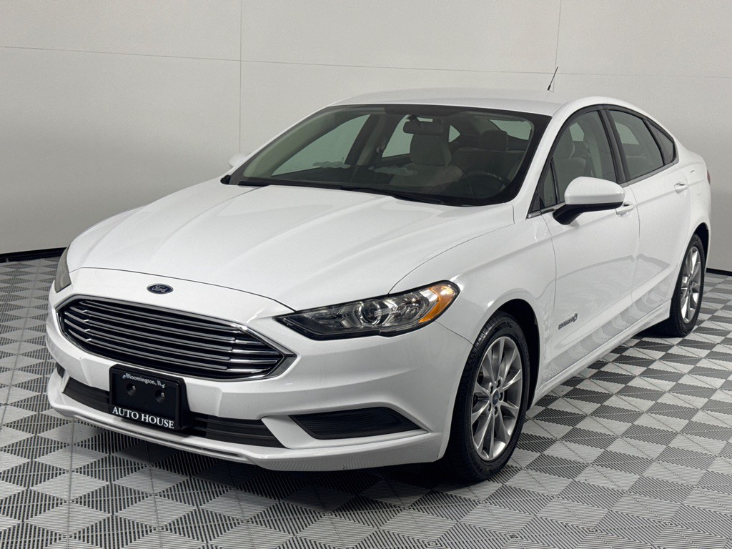 2017 Ford Fusion Image 11