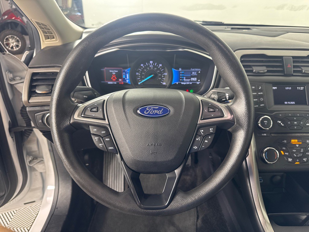 2017 Ford Fusion Image 17