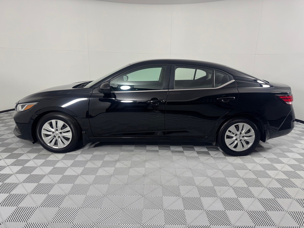 2022 Nissan Sentra Image 9