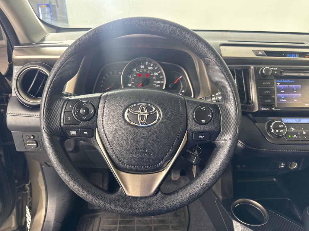 2015 Toyota Rav4 Image 14