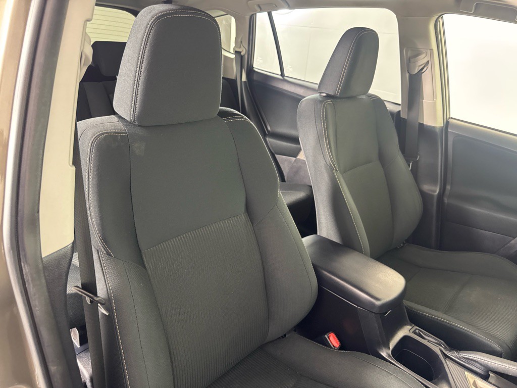 2015 Toyota Rav4 Image 24