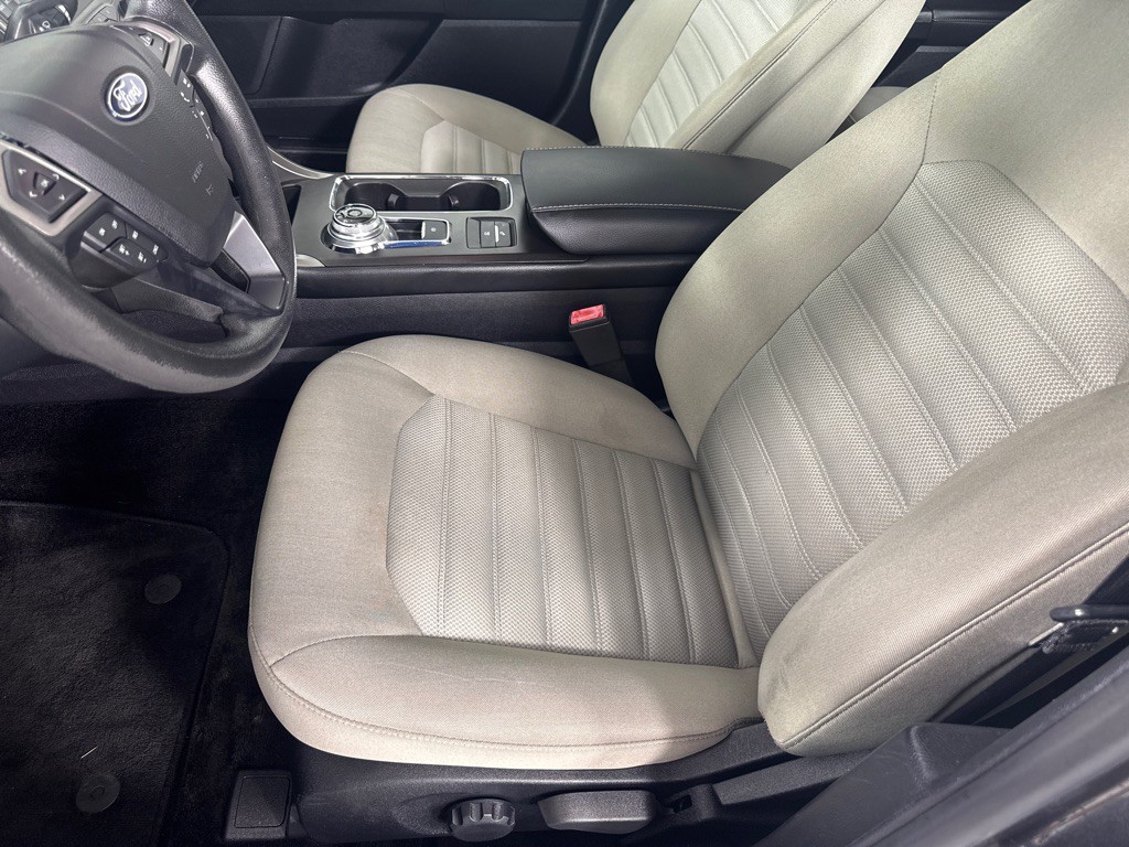 2018 Ford Fusion Image 11