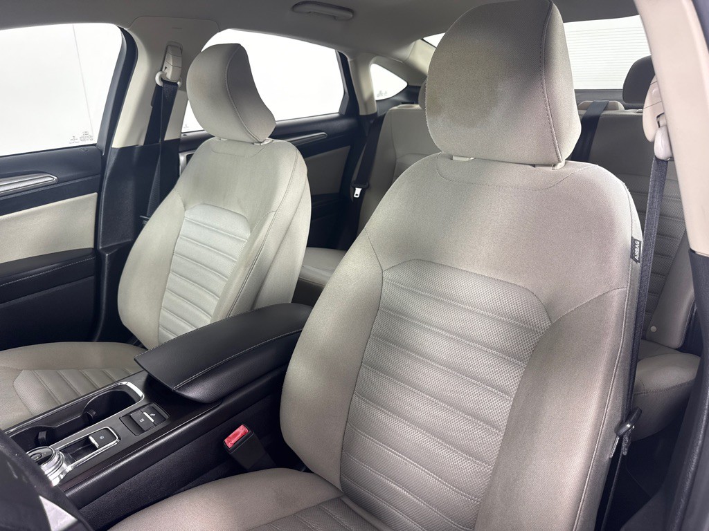 2018 Ford Fusion Image 12