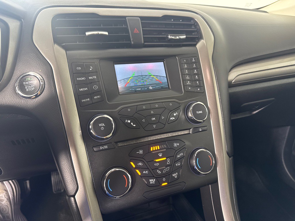 2018 Ford Fusion Image 15