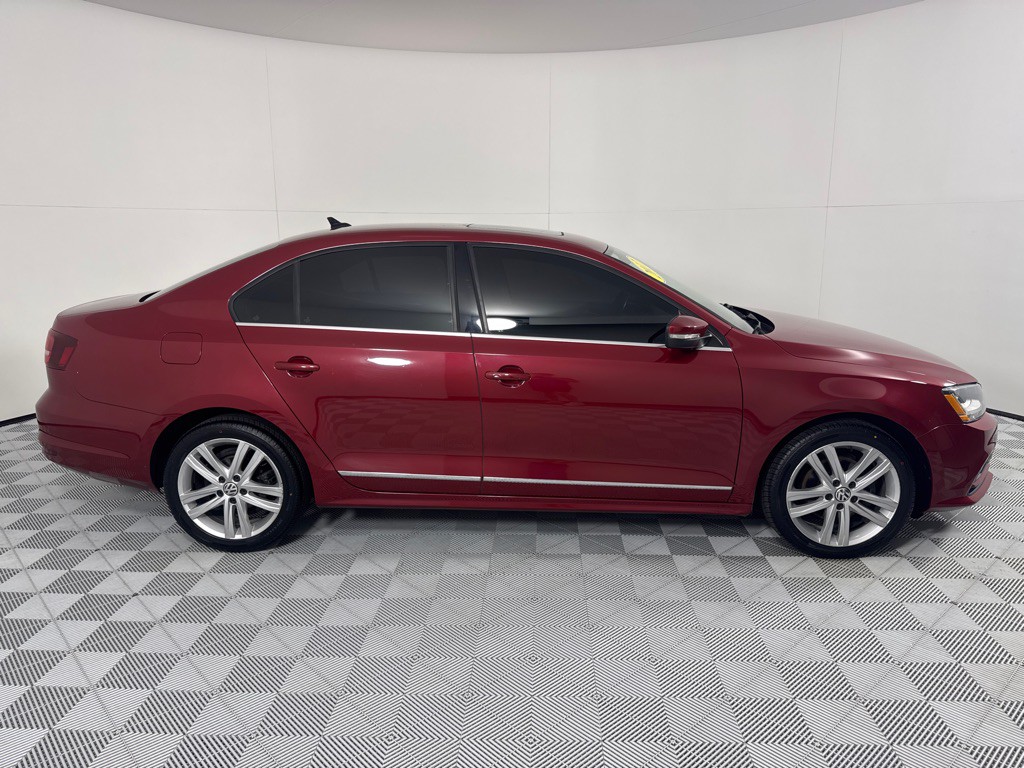 2017 Volkswagen Jetta Image 4