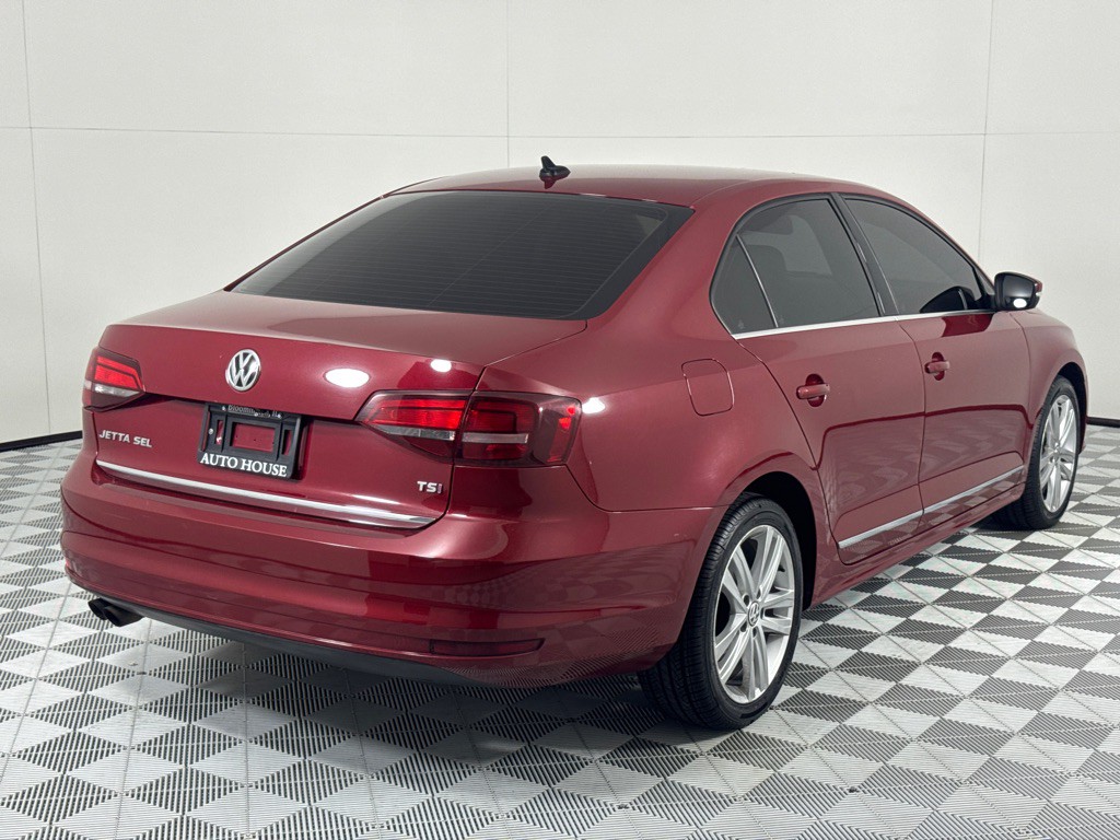 2017 Volkswagen Jetta Image 5