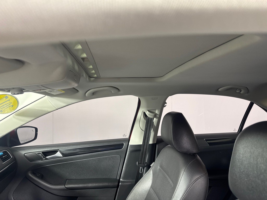 2017 Volkswagen Jetta Image 14
