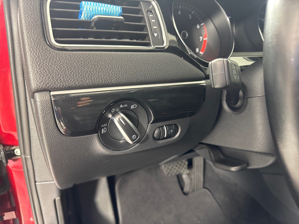 2017 Volkswagen Jetta Image 15