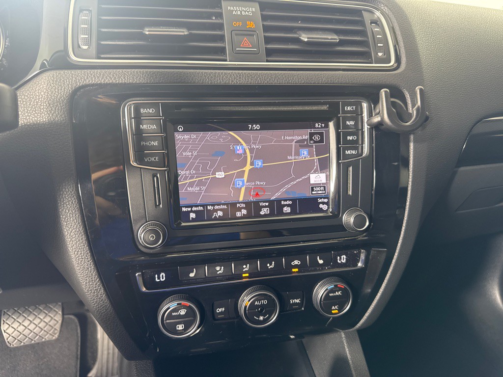 2017 Volkswagen Jetta Image 18