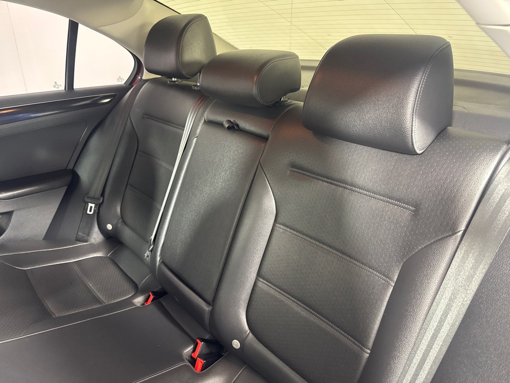 2017 Volkswagen Jetta Image 21