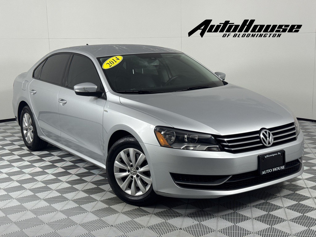 2014 Volkswagen Passat Image 1