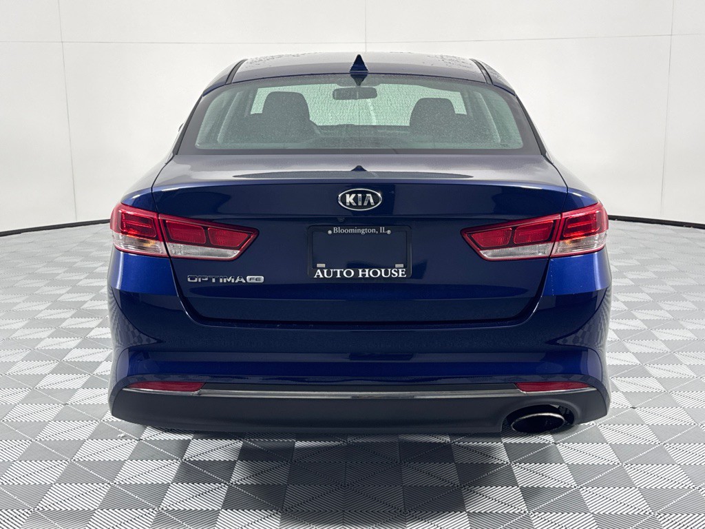 2017 Kia Optima Image 6