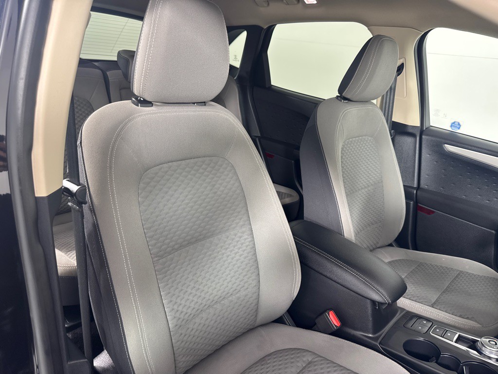 2020 Ford Escape Image 27