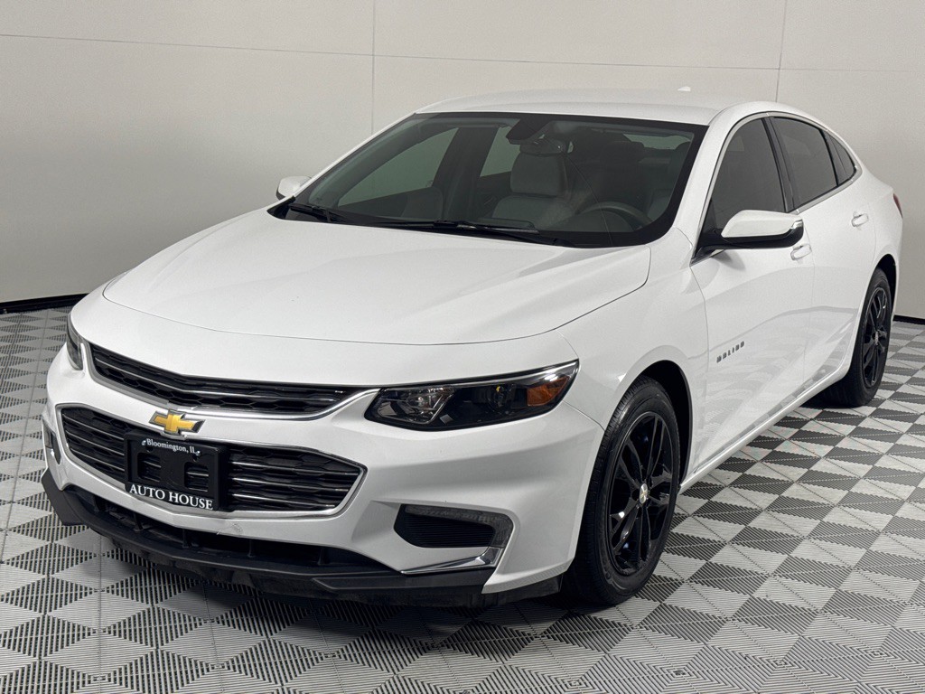 2017 Chevrolet Malibu Image 11
