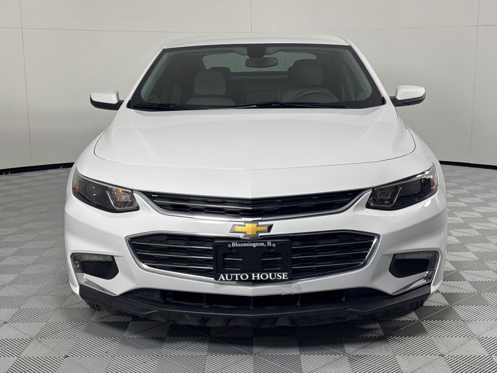 2017 Chevrolet Malibu Image 12