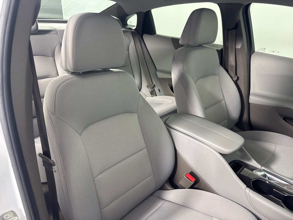 2017 Chevrolet Malibu Image 25