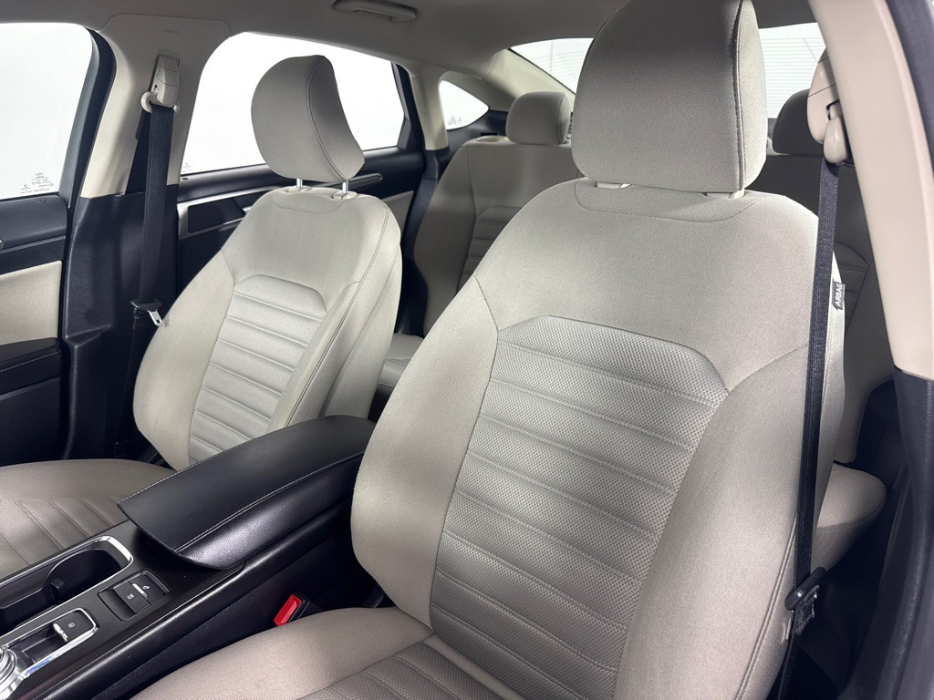 2018 Ford Fusion Image 12