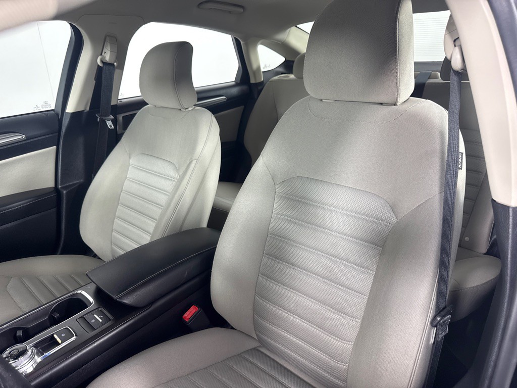 2018 Ford Fusion Image 15