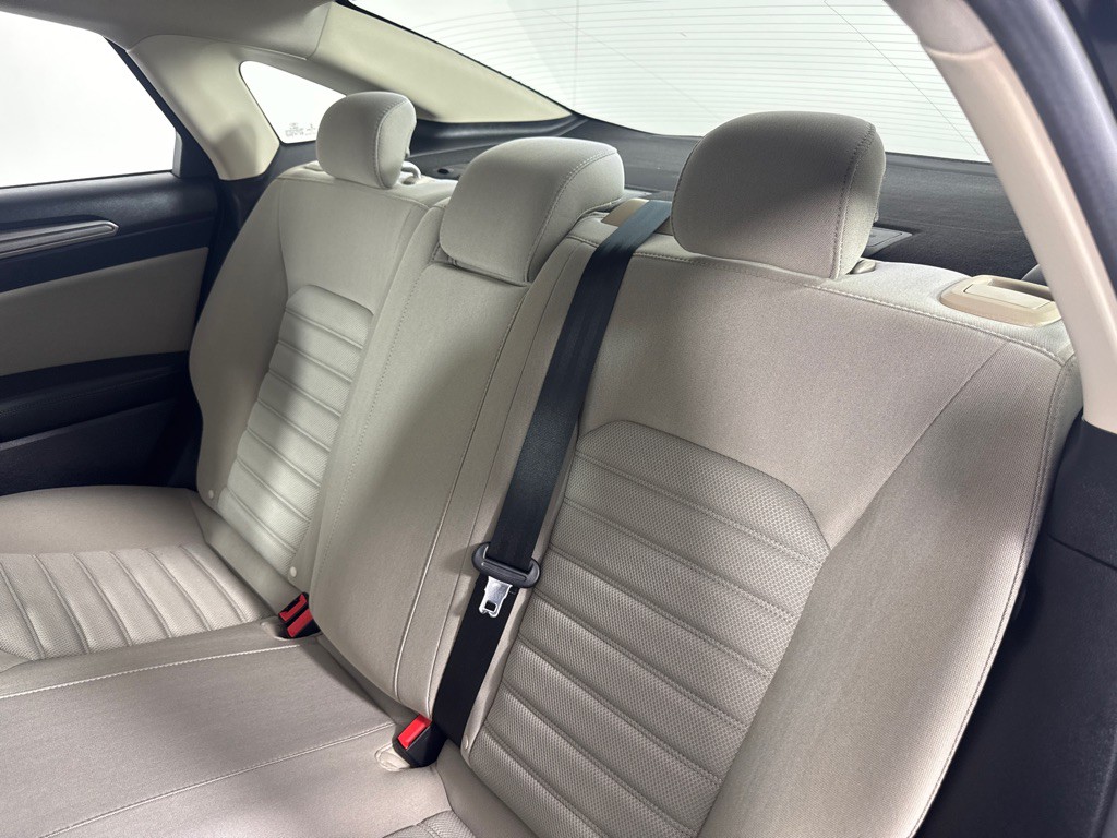 2018 Ford Fusion Image 21