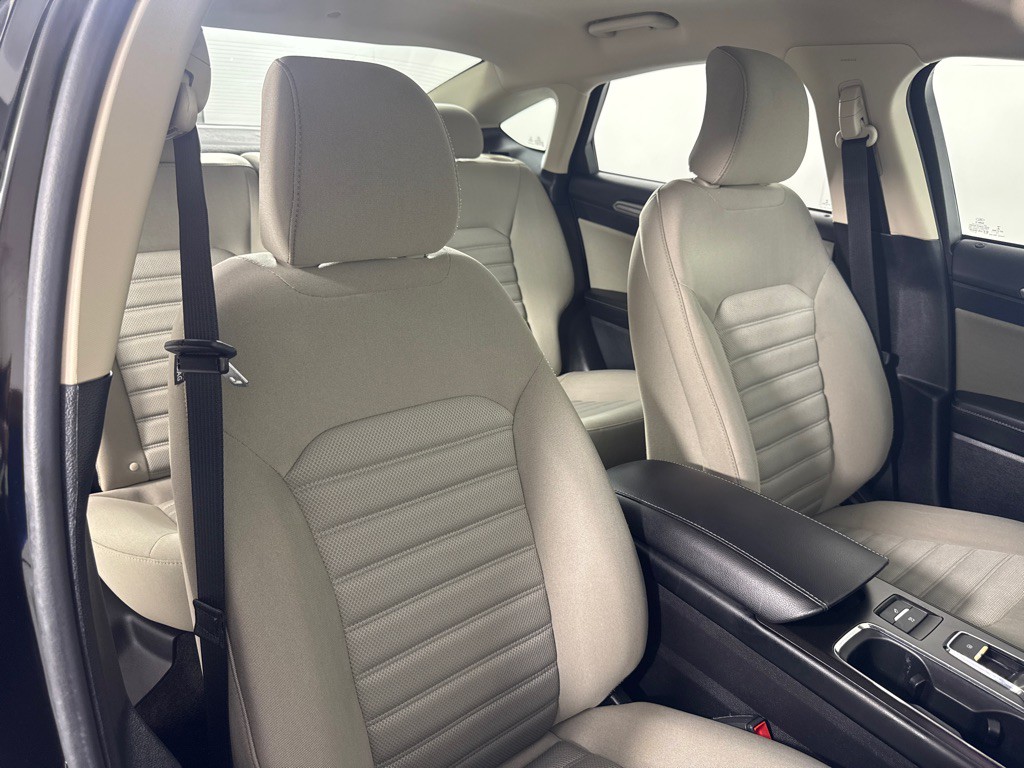 2018 Ford Fusion Image 25
