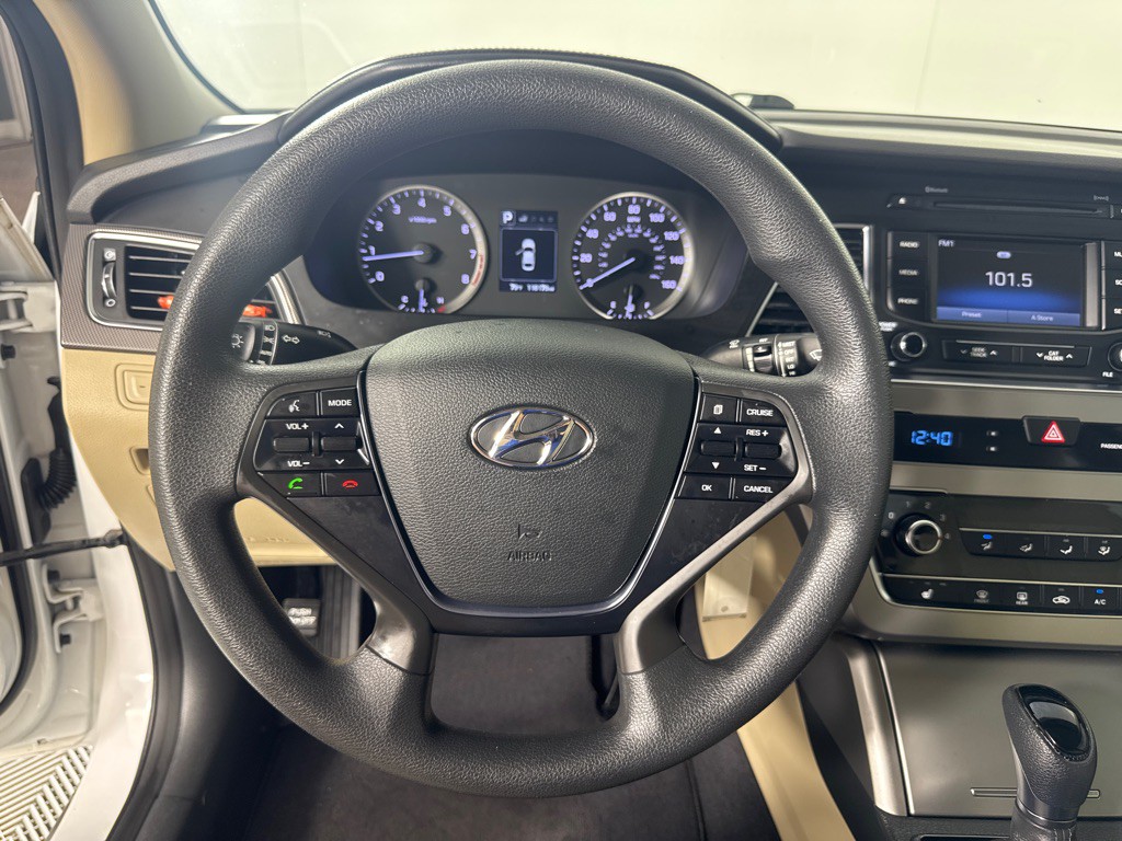 2015 Hyundai Sonata Image 14