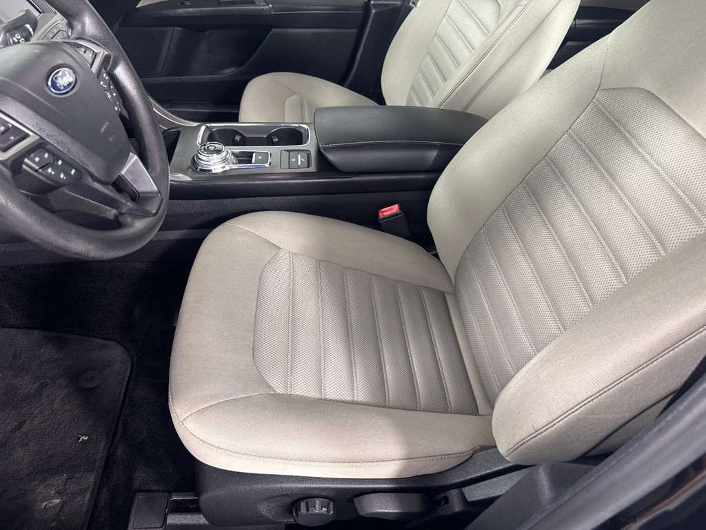 2018 Ford Fusion Image 11
