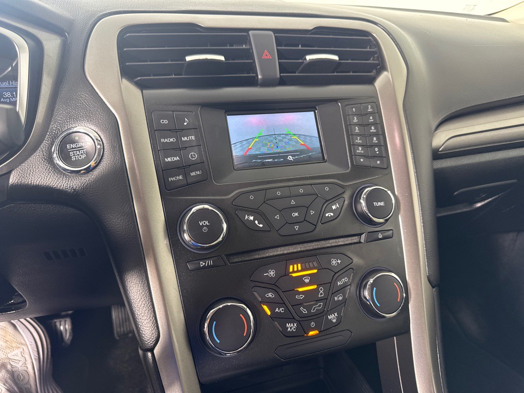 2018 Ford Fusion Image 15