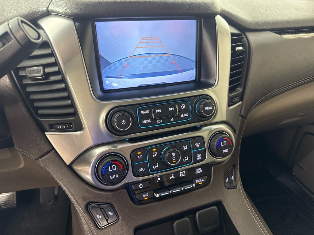 2017 Chevrolet Tahoe Image 19