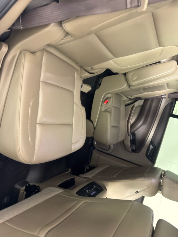 2017 Chevrolet Tahoe Image 24