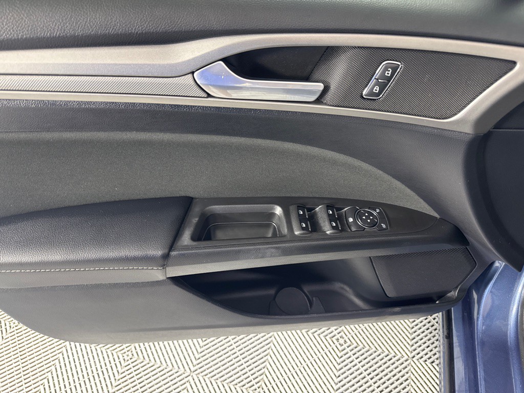 2018 Ford Fusion Image 13