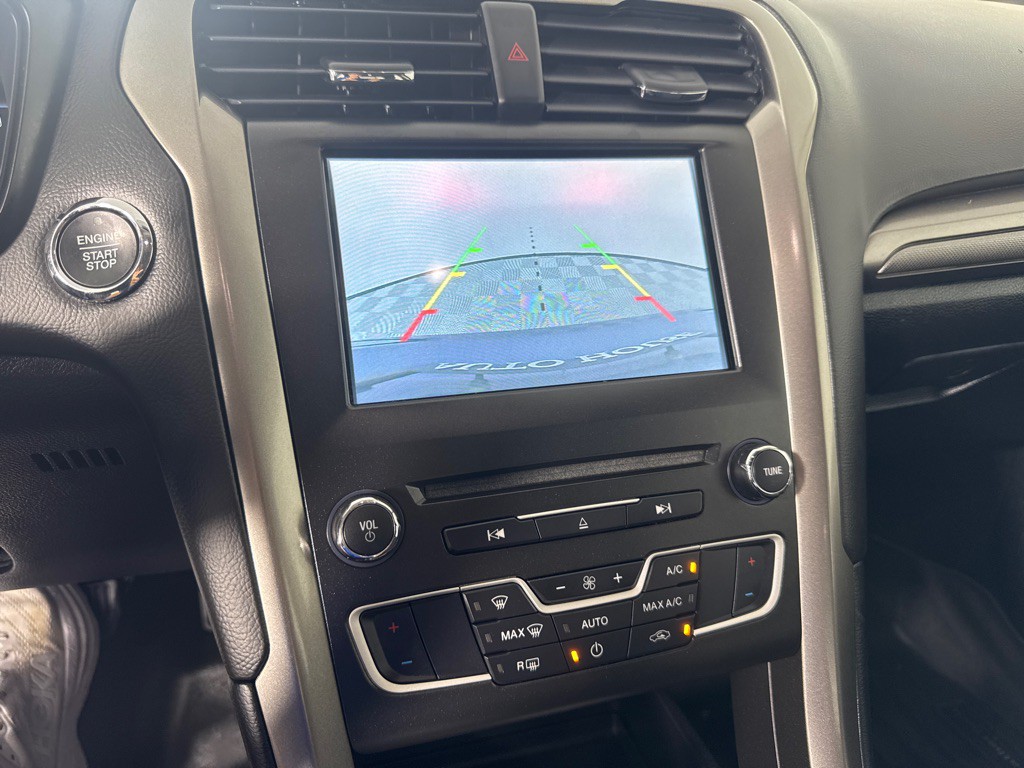 2018 Ford Fusion Image 19